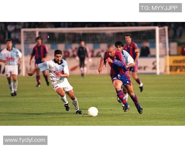 足球之夜盛大告别，致敬辉煌岁月与传奇球星的最后谢幕之战